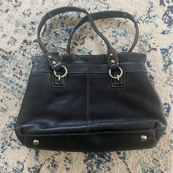 Coach purse - Picture 2 of 3